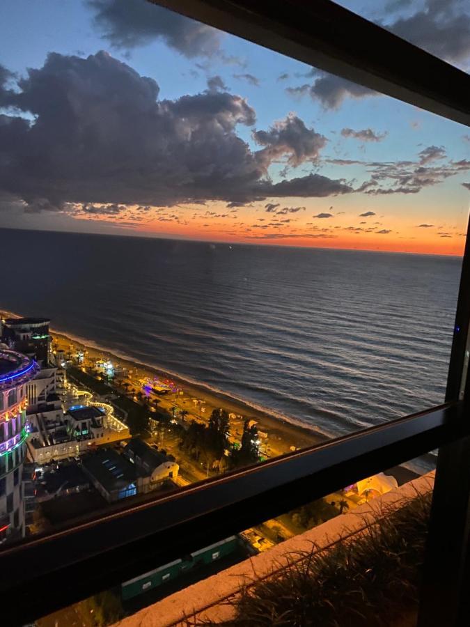 Orbi City Luxury Suite Μπατούμι Εξωτερικό φωτογραφία