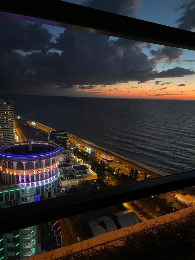 Orbi City Luxury Suite Μπατούμι Εξωτερικό φωτογραφία